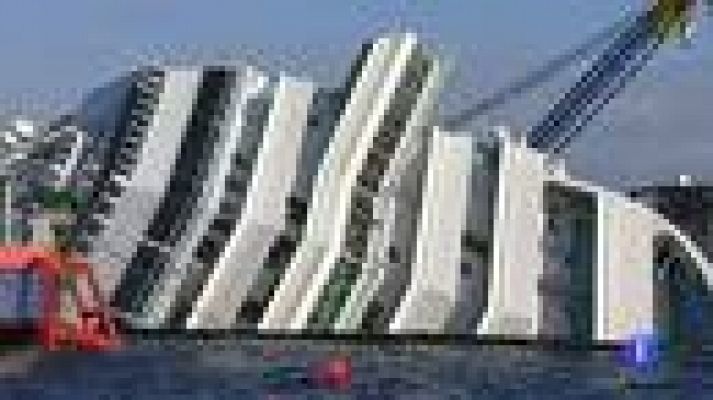 Telediario 1 - Un año del naufragio del Concordia