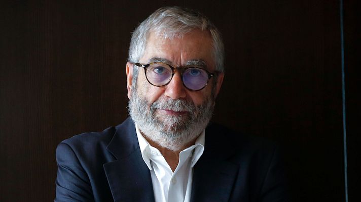 Telediario 2 - Muñoz Molina presenta 'El verano de Cervantes' en la Feria del Libro: "La literatura puede beneficiar y puede cegar"