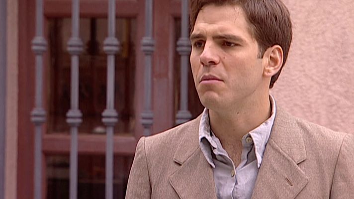 Amar en tiempos revueltos - Episodio 208