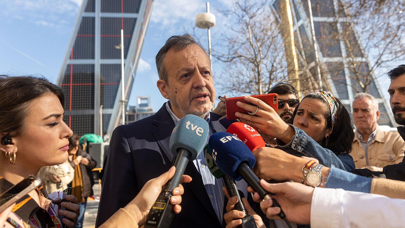 Reyero cree que el Gobierno de Ayuso conocía los protocolos de las residencias - La hora de La 1 | Ver