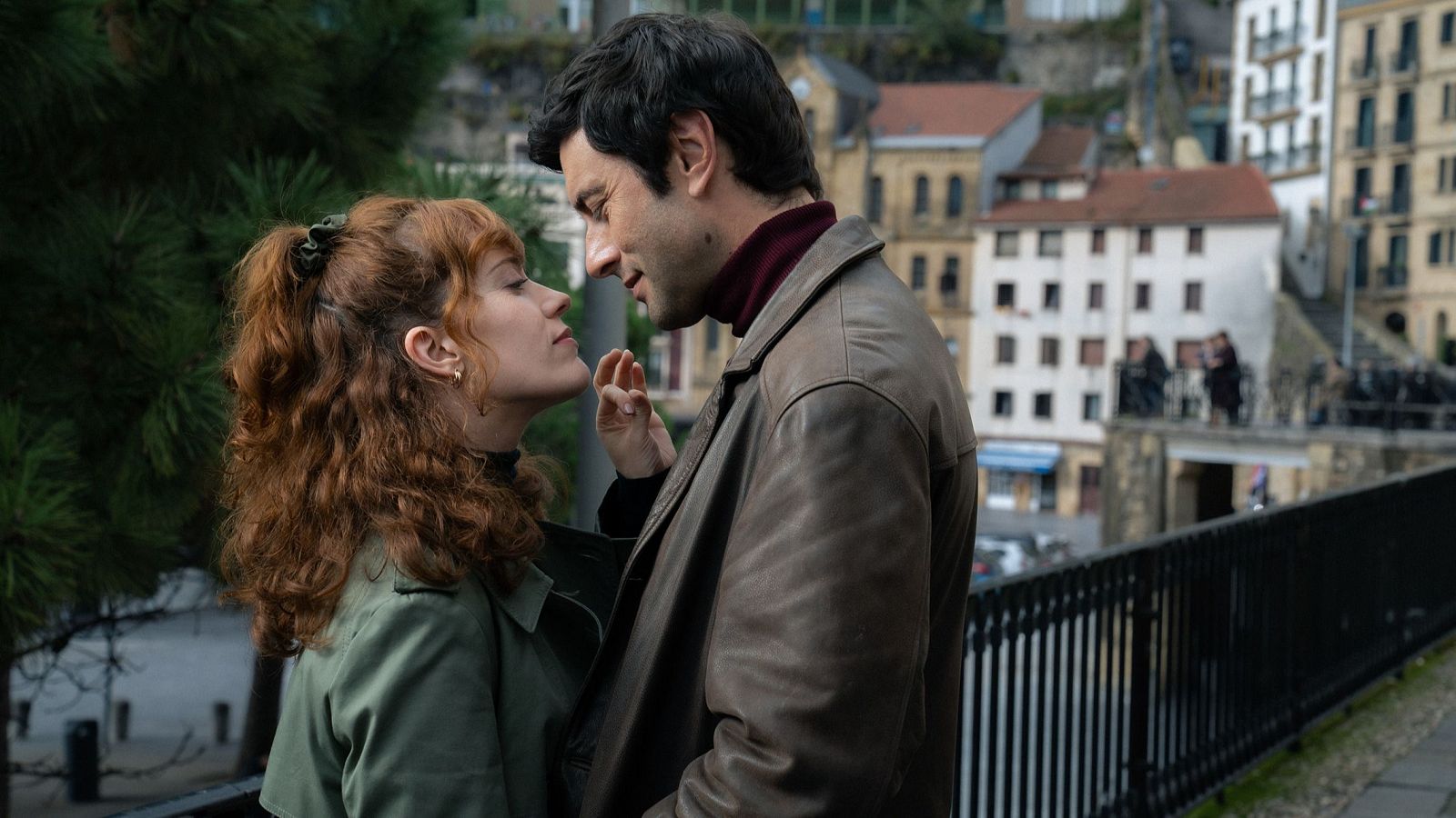 Itsaso Arana y Javier Rey, protagonistas de 'La frontera'