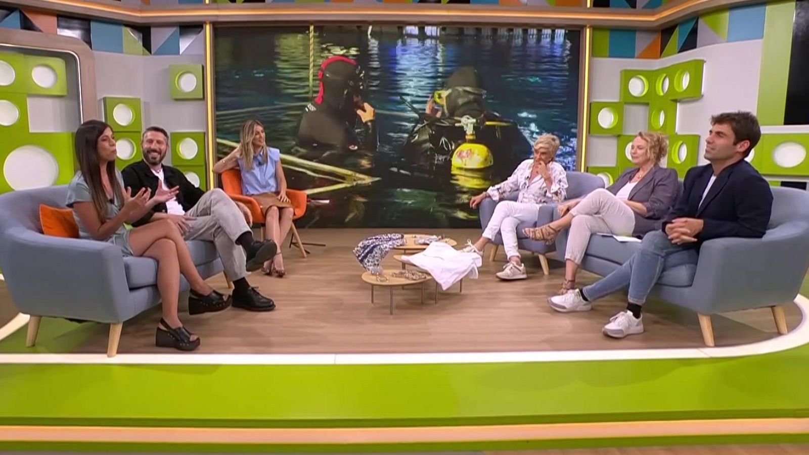 L'Altaveu - Violència vicària, robots i taurons - L'altaveu | Veure