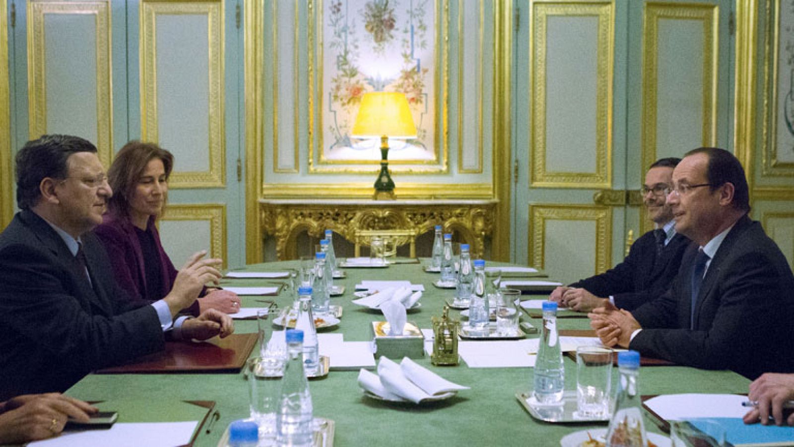 Telediario de fin de semana en cuatro minutos  - 12/01/13 | Ver