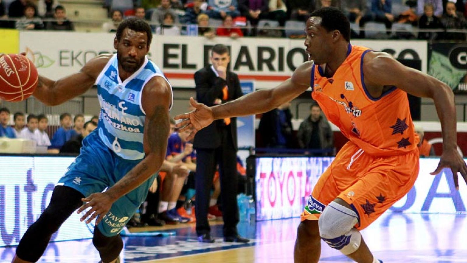 Lagun Aro 76-68 Valencia Basket