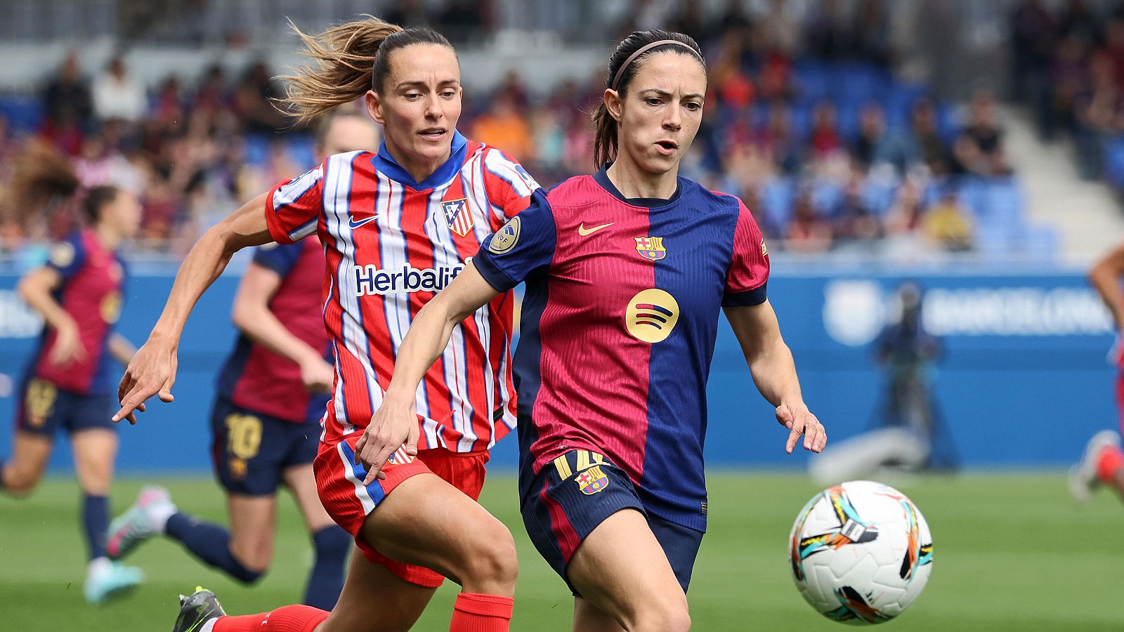 Culés o rojiblancas. Solo uno de estos equipos levantará el título copero. Sigue la final el sábado 7 de junio a partir de las 19.00 horas en La 2 y en RTVE Play