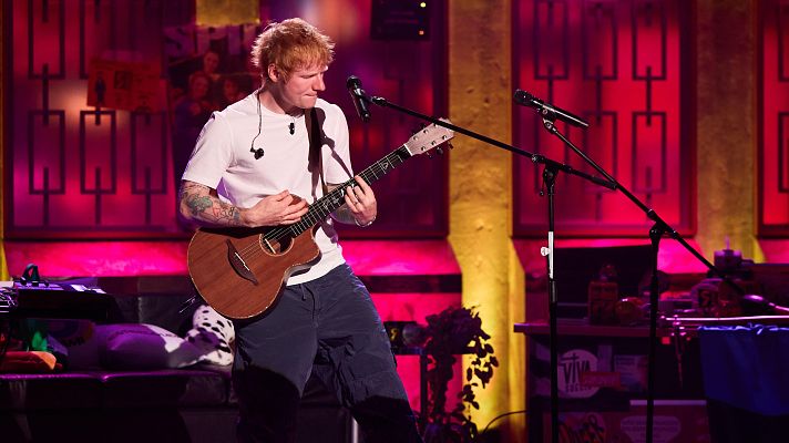 La Revuelta | Ed Sheeran canta \"Azizam\" 3/6/25 - La Revuelta | Ver