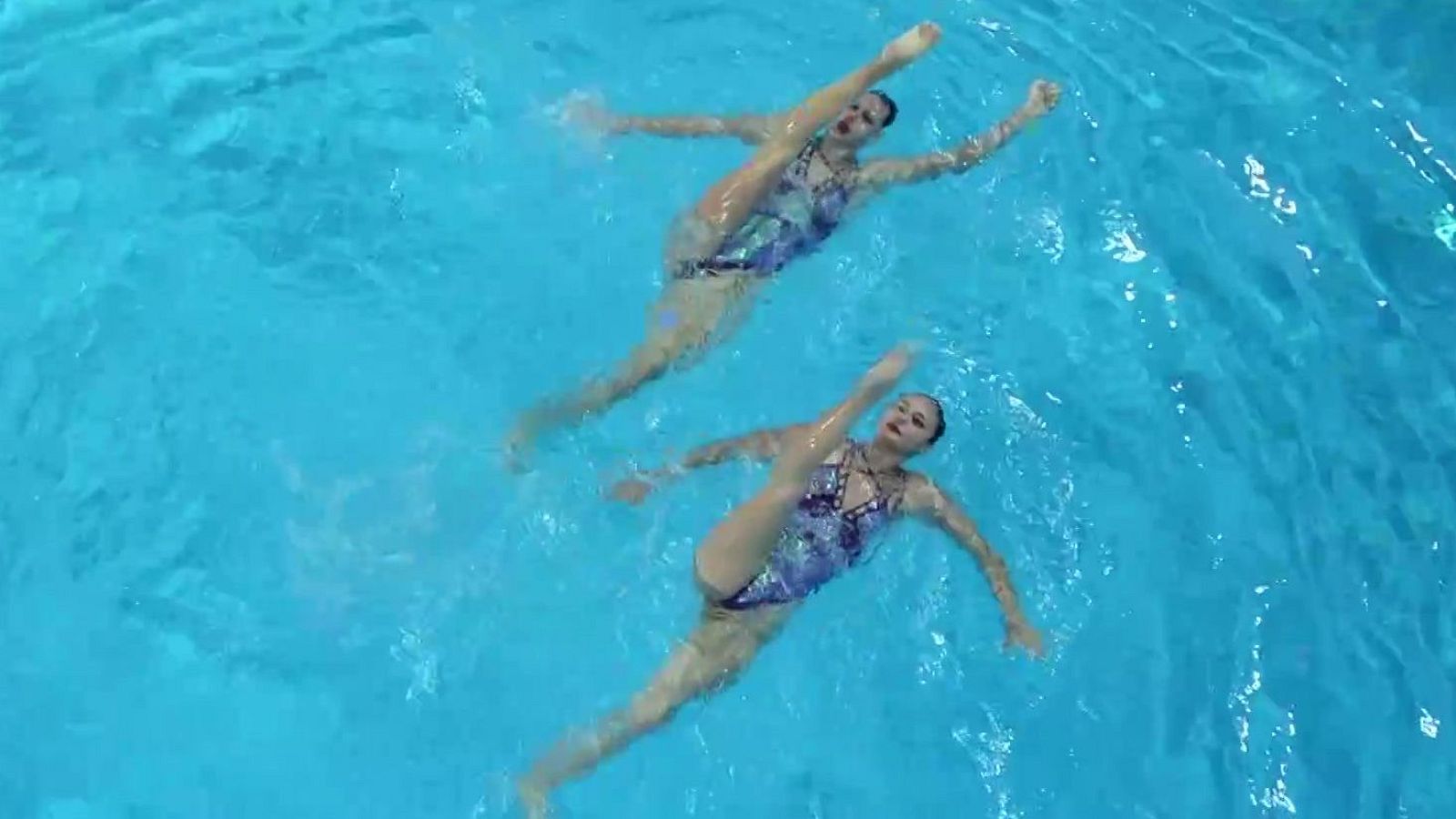 Actuación de Iris Tió y Lilou Lluis en la final del dúo libre - Natación | Ver