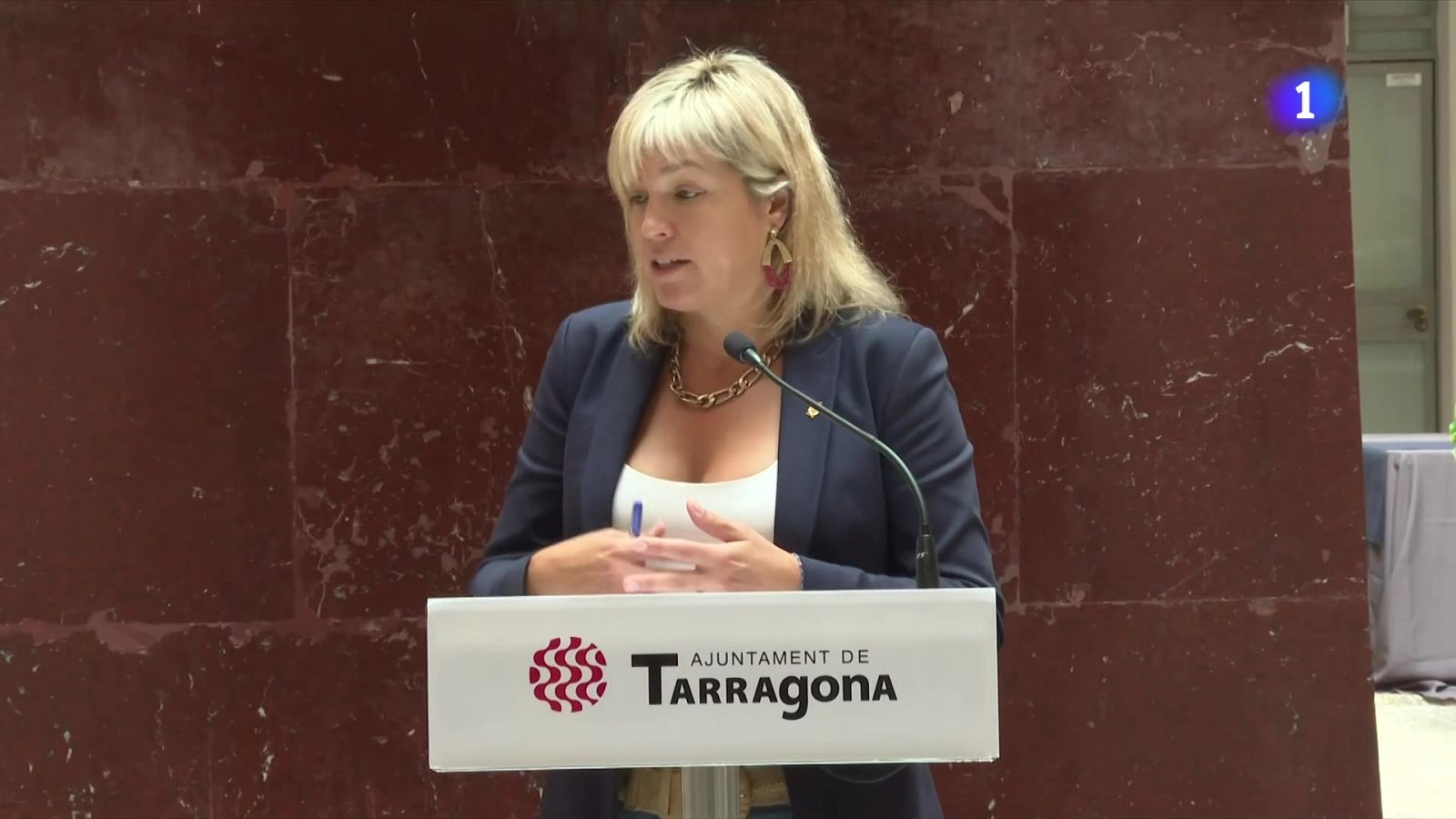 Tarragona estrena ordenança de terrasses per regular horaris, publicitat i distància - L'Informatiu | Veure