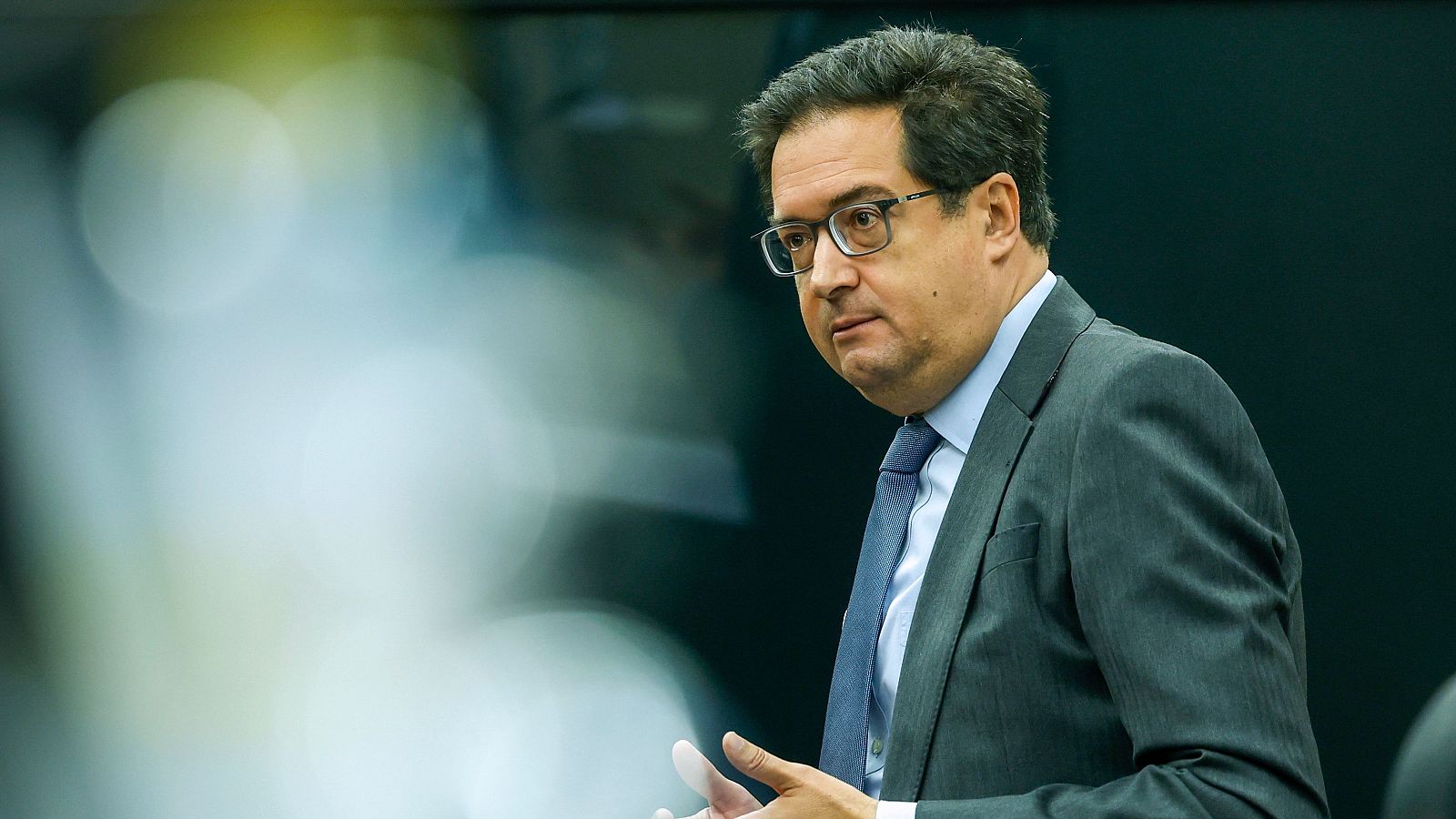 El PSOE dice ser víctima de una campaña contra el Gobierno - Telediario 1 | Ver