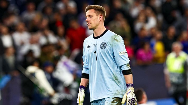 UEFA Nations League - Ter Stegen mantuvo con vida a Alemania en los últimos minutos