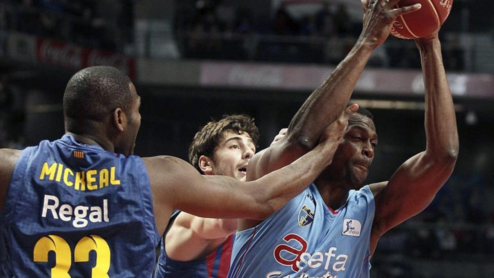 Paliza del Estudiantes al Barça y suspense por la Copa