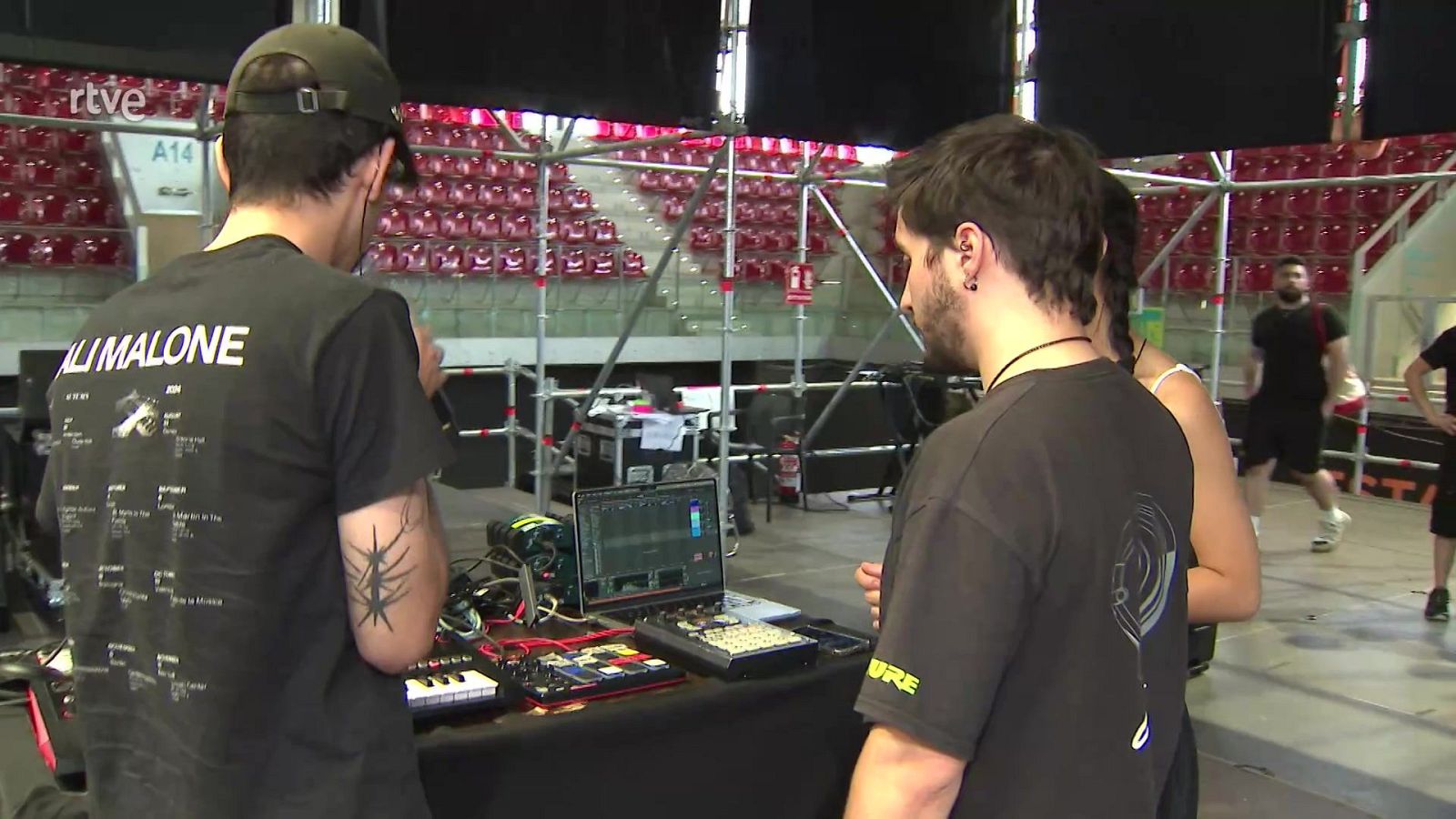 Aquí Hay Trabajo- Trabajos a todo ritmo - Aquí hay trabajo | Ver