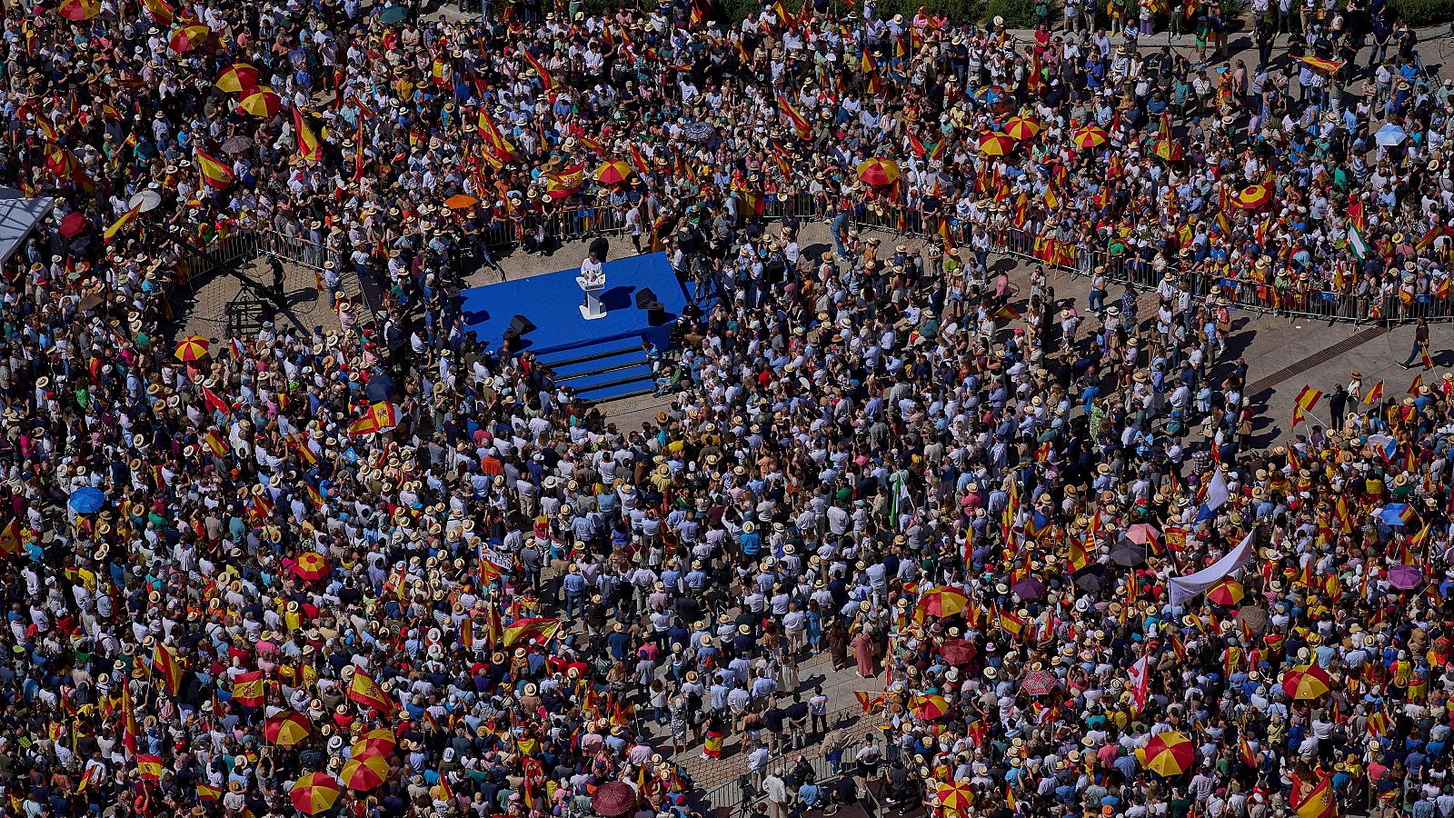 El PP concentra a decenas de miles de personas contra el Gobierno