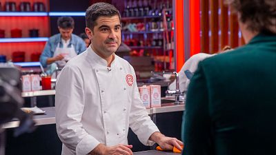 Efrén regresa a MasterChef