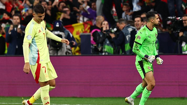 UEFA Nations League - Morata explica cómo tiró el penalti y De La Fuente asume la responsabilidad de que lanzase