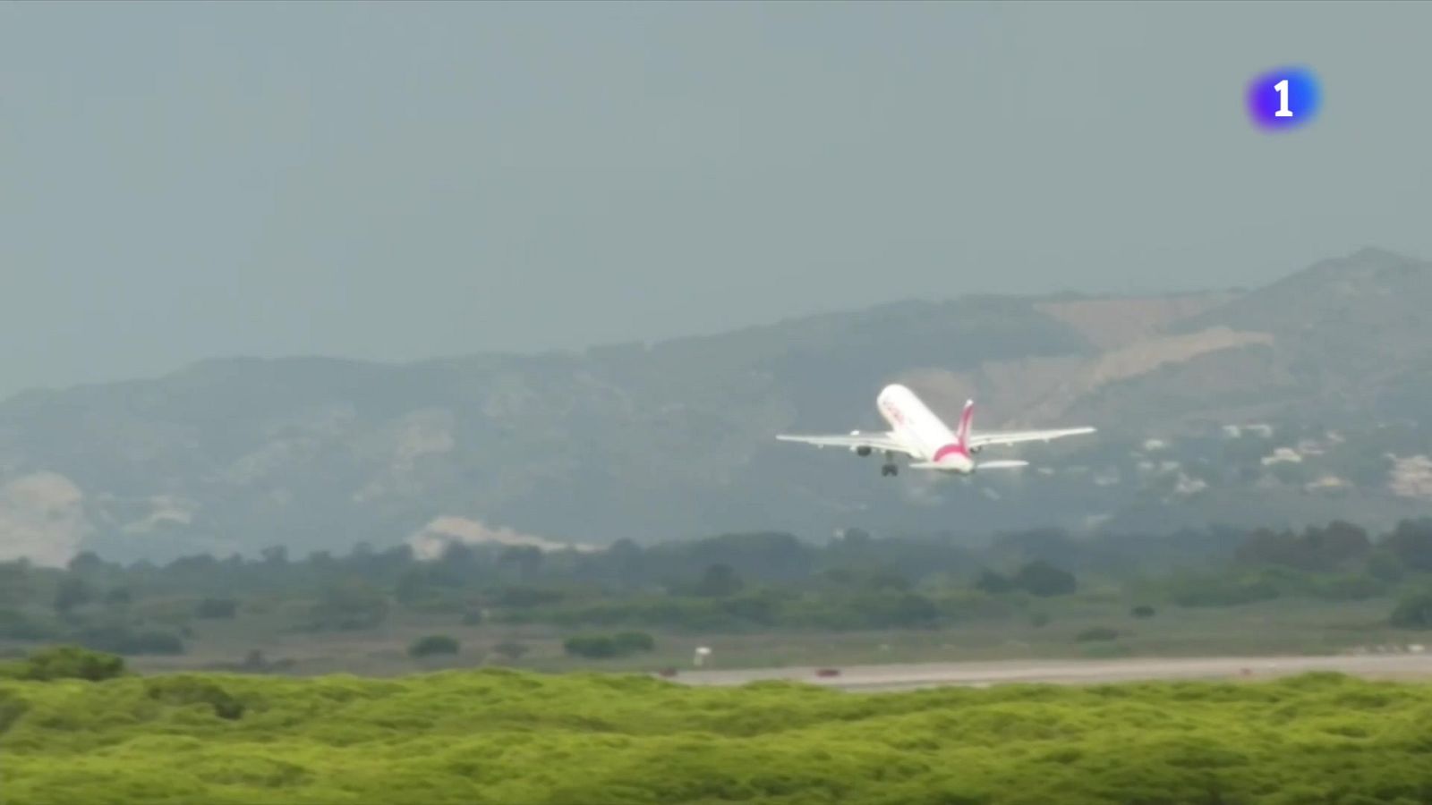 L’ampliació del Prat allargarà 500 metres la tercera pista