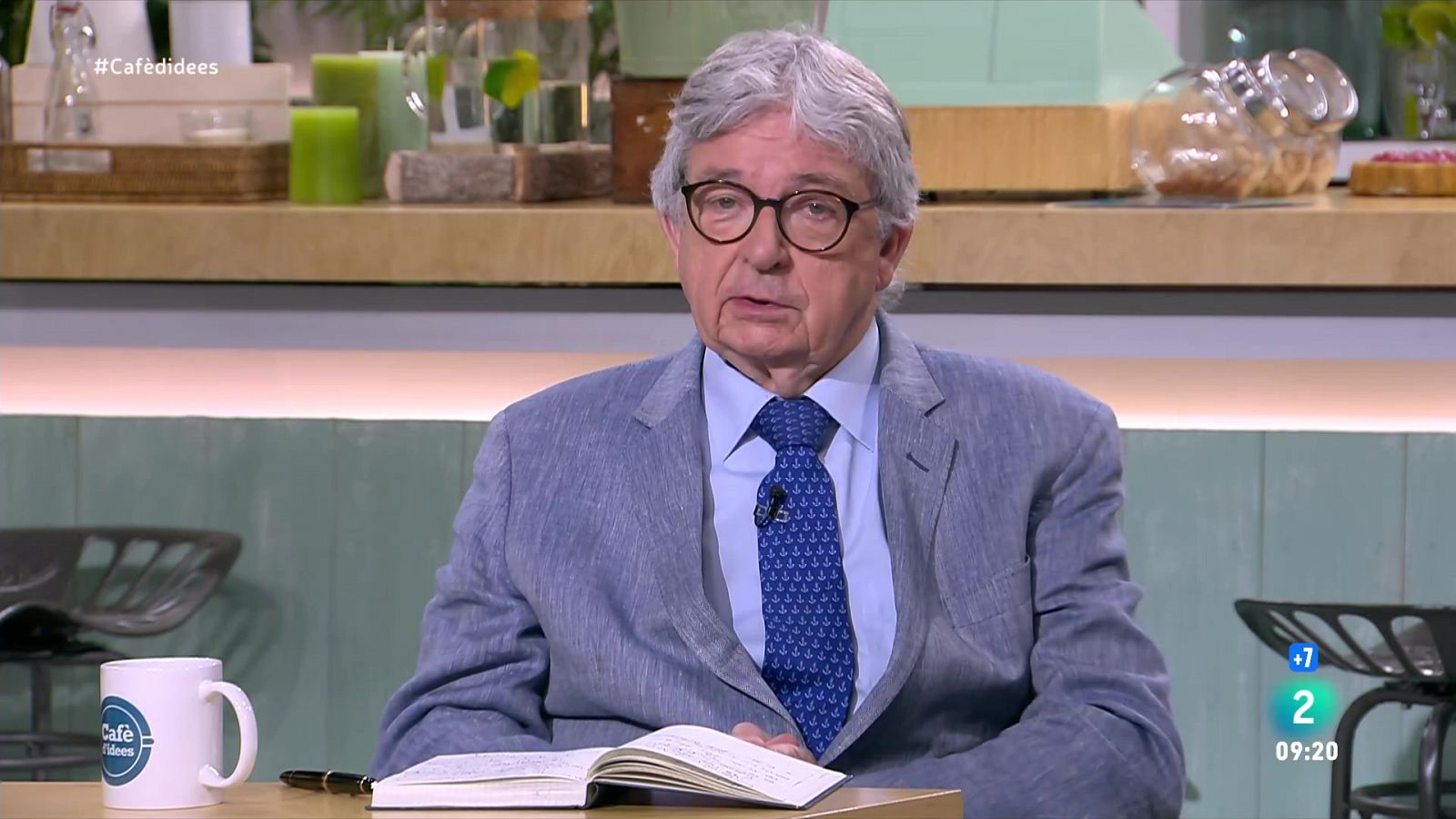 Joaquim Coello: "La pista s'ha d'allargar, el problema és si volem més passatgers"