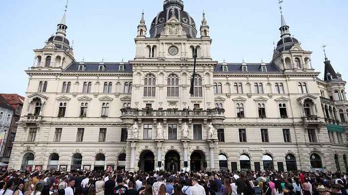 Telediario 2 - Continua la investigación sobre el tiroteo en Austria