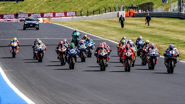 Mundial de Superbike - Mundial de Superbike: Bulega defiende el liderato en Misano ante el acecho de un Razgatlioglu que sacude el mercado