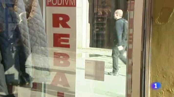 L'Informatiu - Un 17 % de la població catalana és addicte a les compres