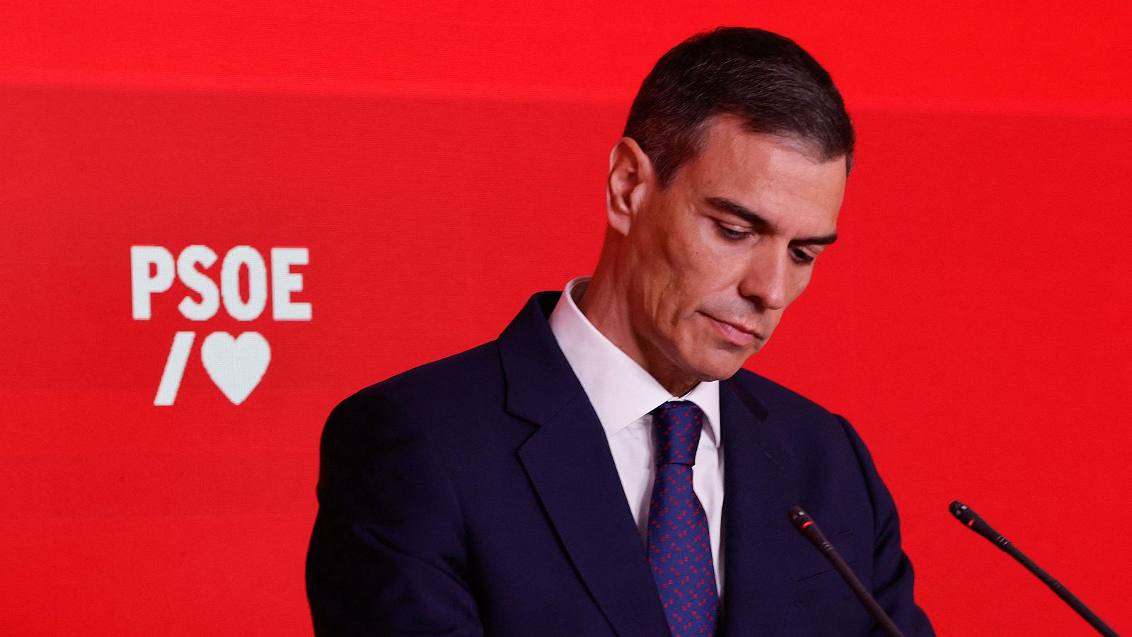 Sánchez pide "perdón" a la ciudadanía tras el informe sobre Cerdán: "No debimos confiar en él" - Especiales informativos | Ver