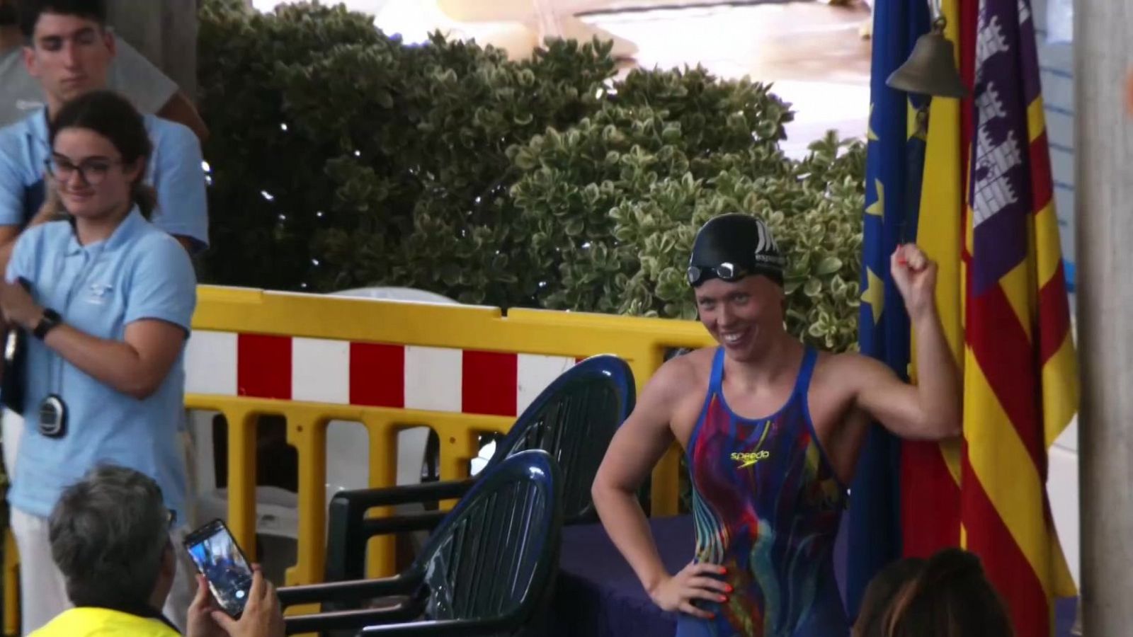 Estella Tonrath logra su primer récord de España absoluto en 200m espalda - Natación | Ver
