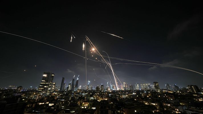 Telediario en lengua de signos - Telediario - 21 horas - 13/06/25 - Lengua de signos