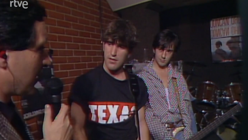 En familia - Msica, el idioma de la juventud - Programas y Concursos en el Archivo de RTVE | Ver