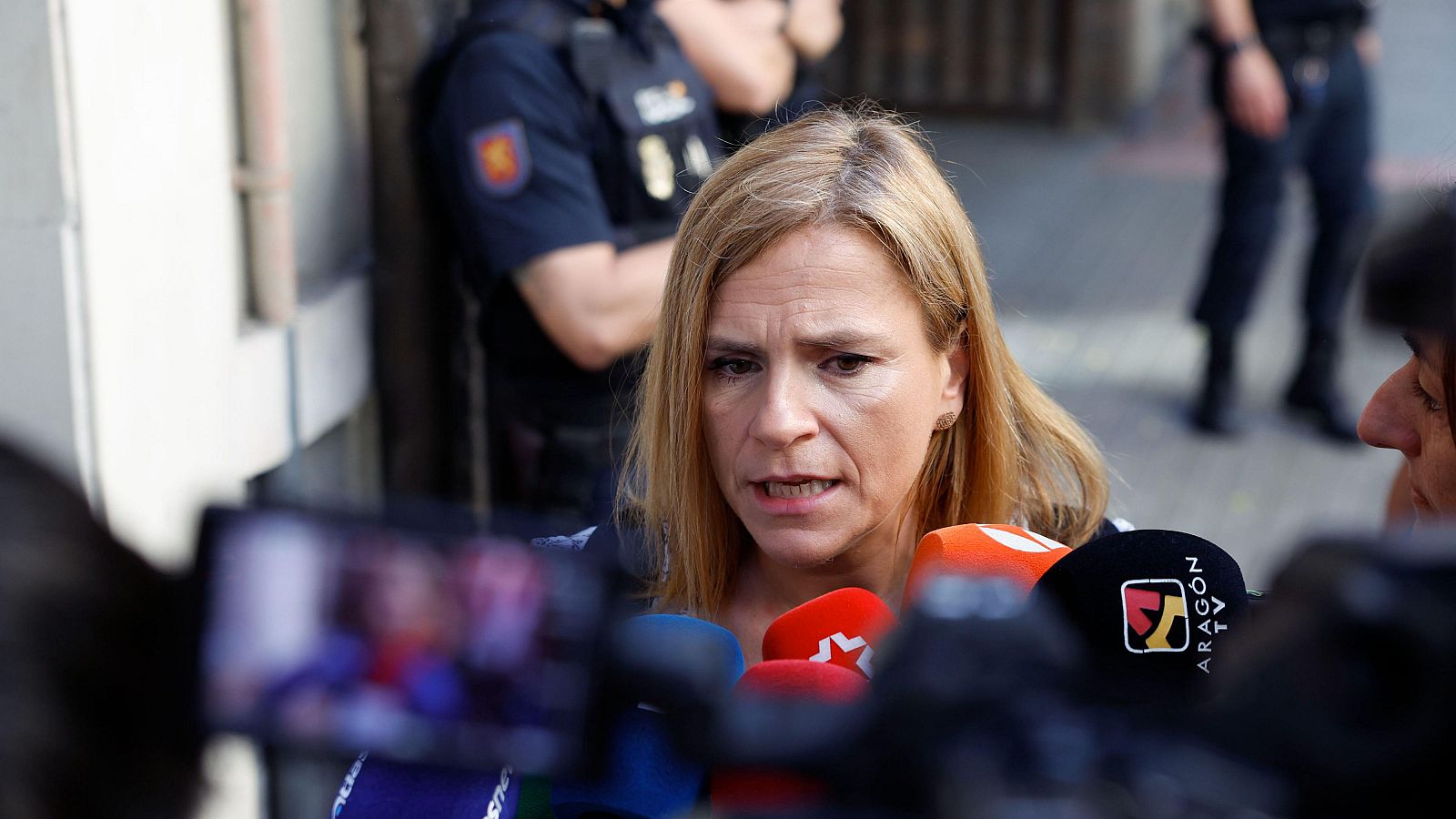 La secretaria de Igualdad del PSOE tacha de "asquerosos y vomitivos" los audios de Koldo y Ábalos sobre prostitutas - Informativo 24h | Ver