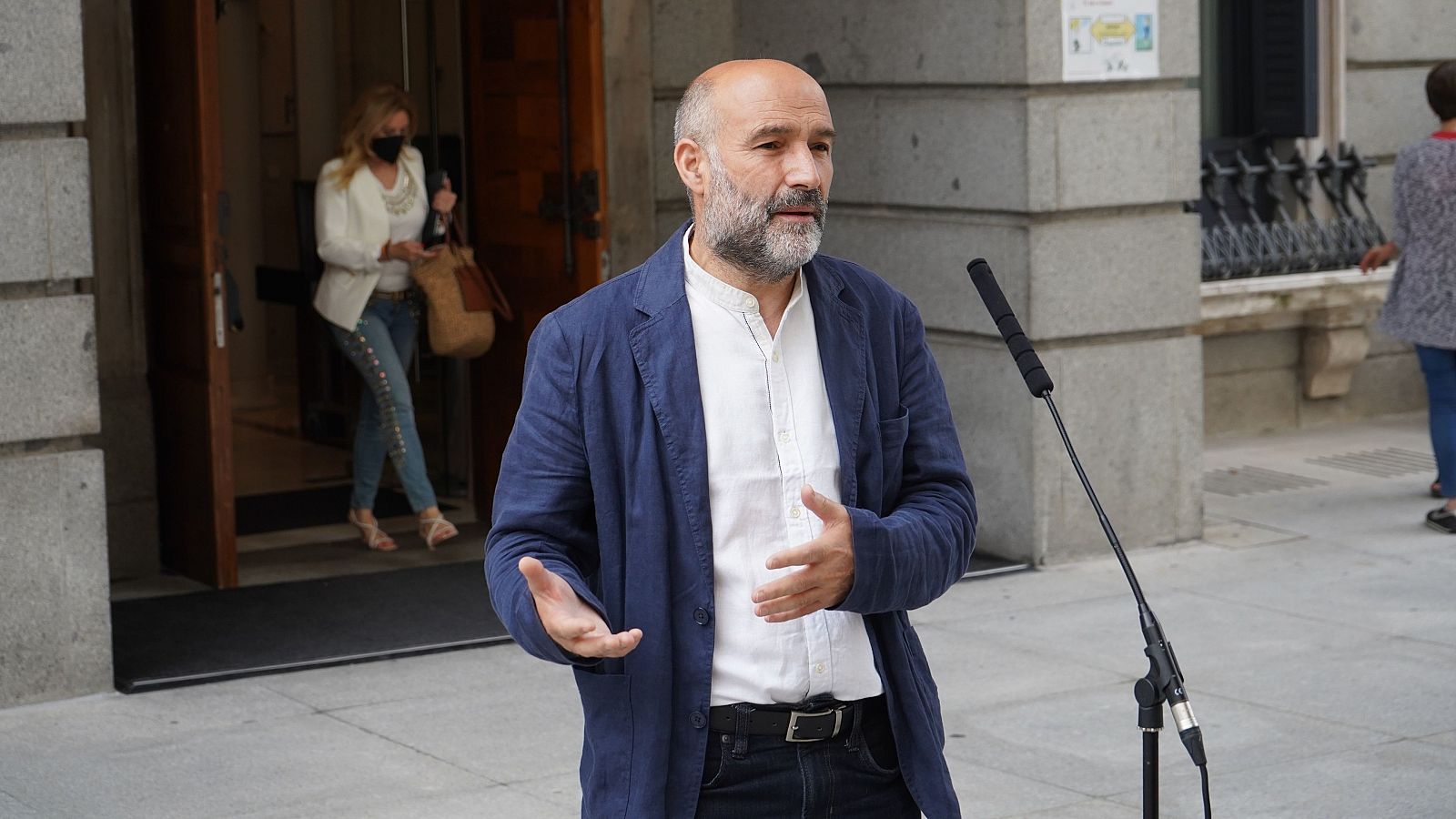 El BNG rechaza reunirse con Sánchez, antes "debería haber una comparecencia" - La hora de La 1 | Ver