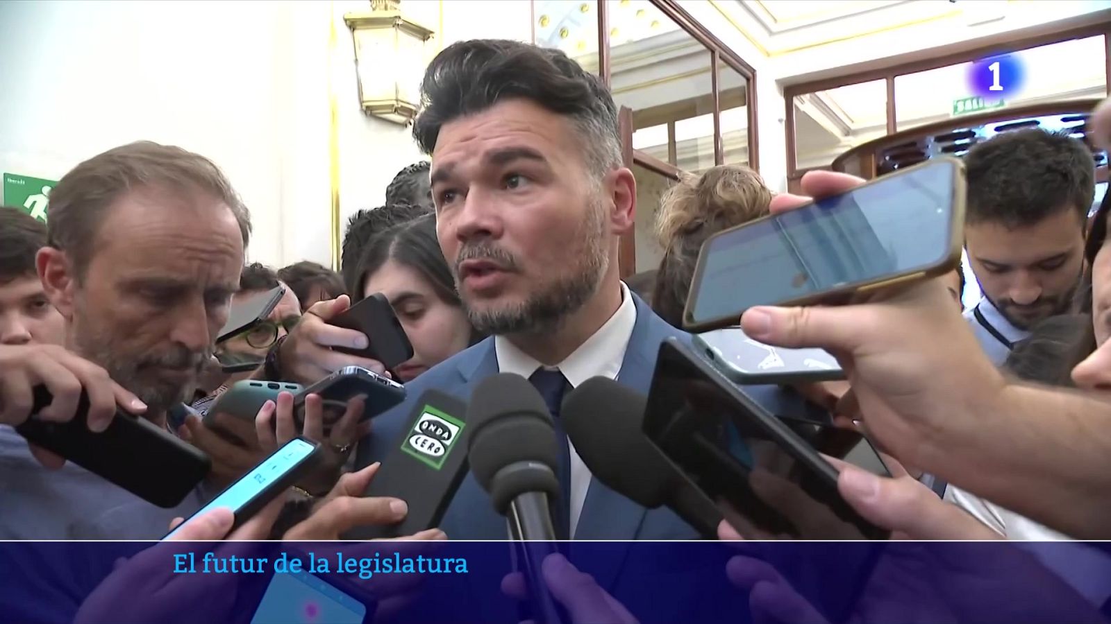 Tensió entre Sánchez i els socis després d'una reunió breu amb ERC - L'Informatiu | Veure