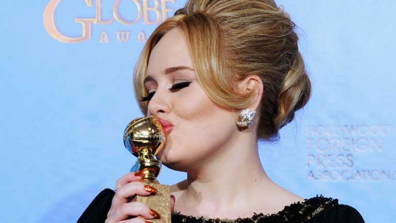 Adele gana el Globo de Oro por su tema Skyfall 