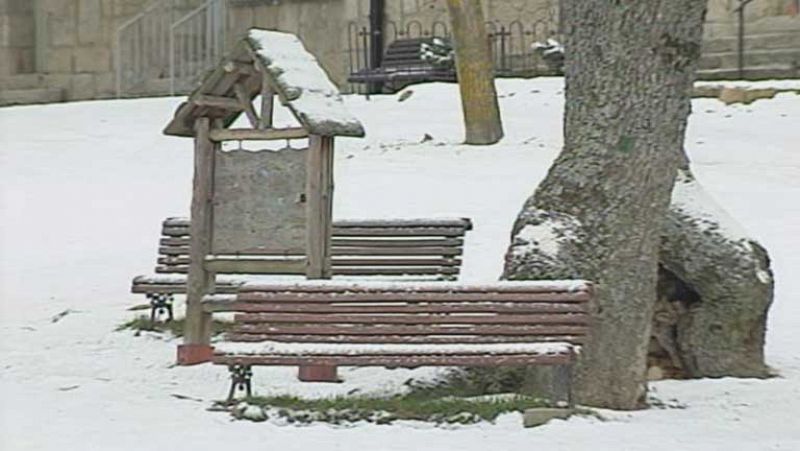 Nevadas en zonas del extremo norte peninsular 