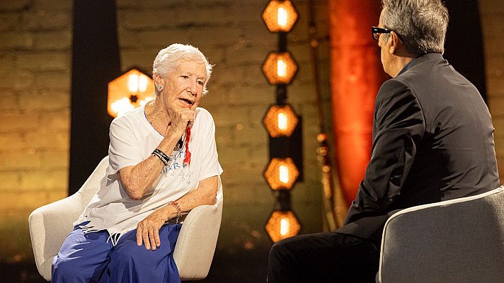 Futuro imperfecto - La abuelita mochilera aterriza en Futuro Imperfecto