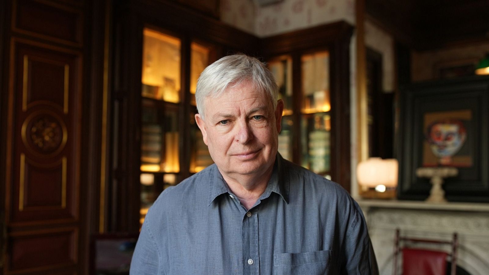 Jonathan Coe revive una Inglaterra antigua - Página Dos - Página Dos | Ver