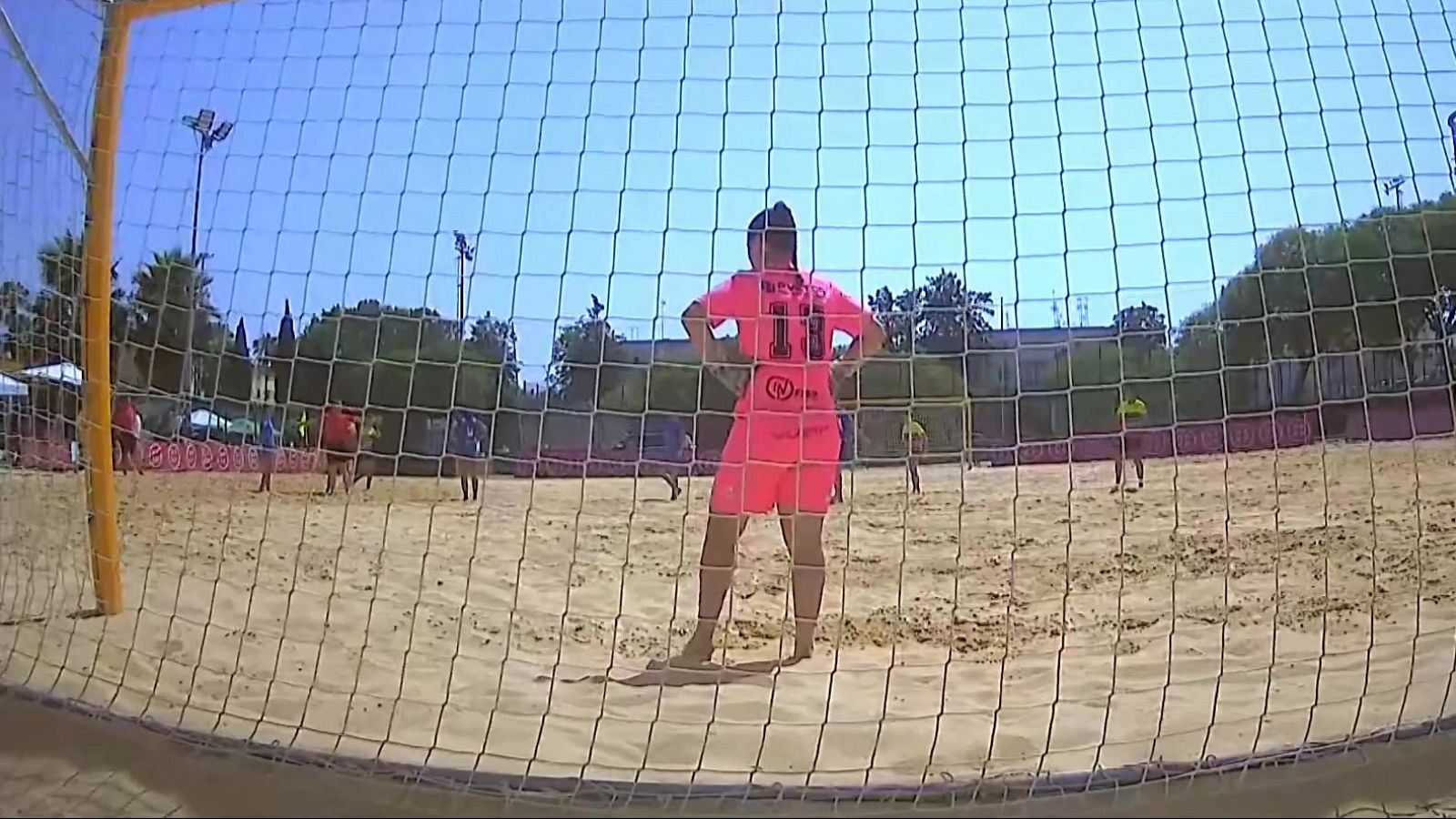 Fútbol Playa - 1ª División Femenina. 1ª jornada: CD Fun And Learning - Pozoalbense Femenino CD  - Fútbol  Playa | Ver