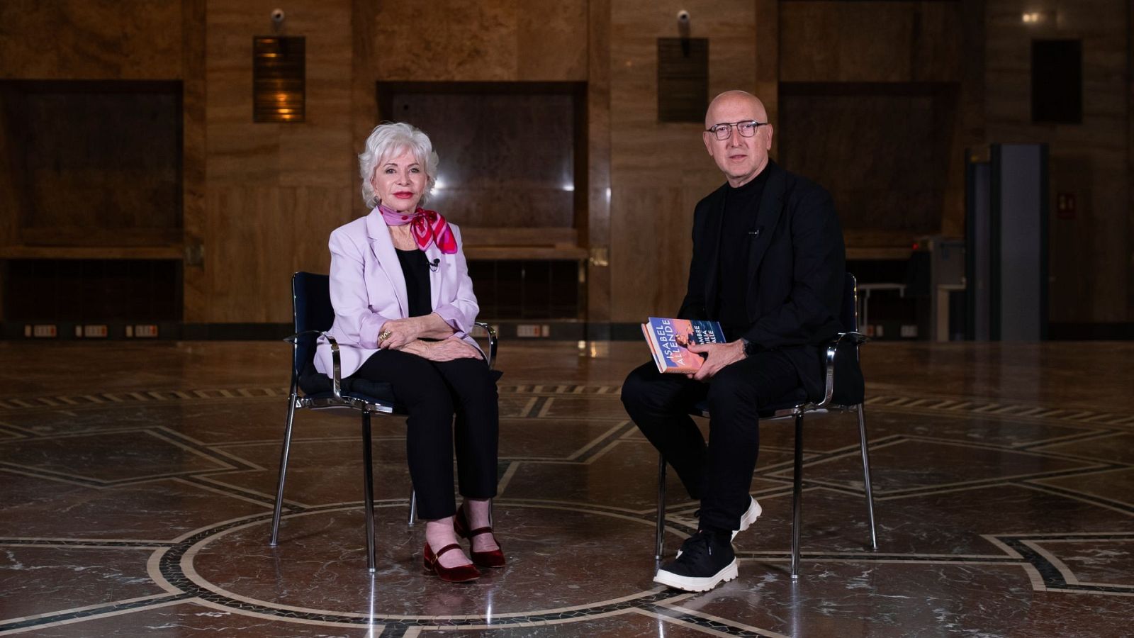 Página Dos - Isabel Allende - Página Dos | Ver