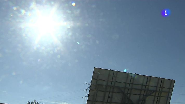 L'Informatiu - Parcs de bateries per aprofitar l'excés de producció de les renovables