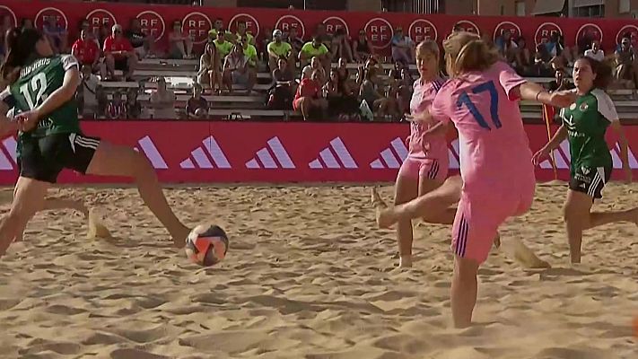 Fútbol  Playa - 1ª División Femenina. 1ª jornada: Fútbol Playa Huelva CD - CF Femenino Cáceres ‘A’