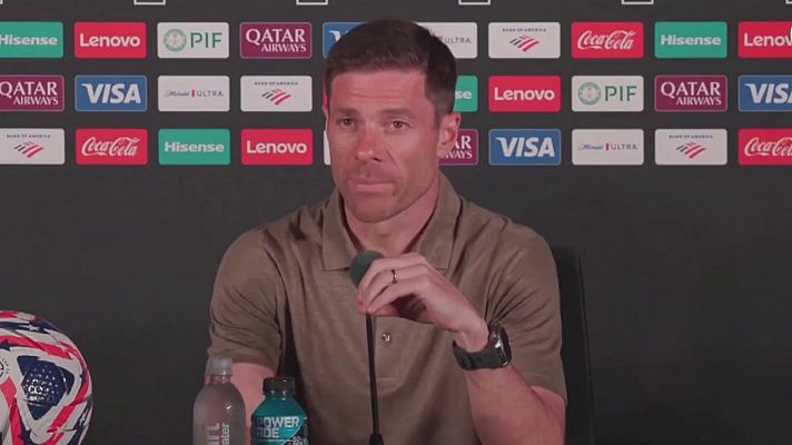 Fútbol - Xabi Alonso, antes del partido con el Pachuca: "Todo lleva su tiempo, pero el calendario te obliga a competir bien"