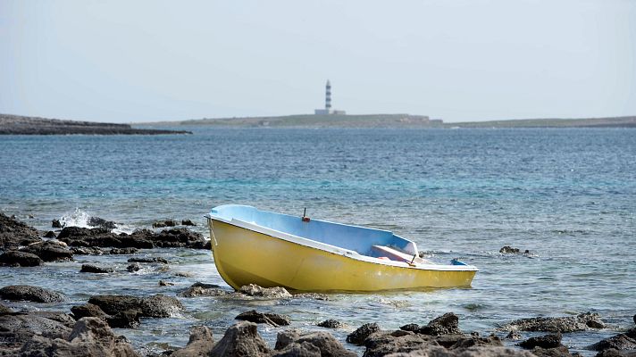 Telediario 2 - Investigan la aparición de cadáveres de migrantes atados en aguas de Baleares