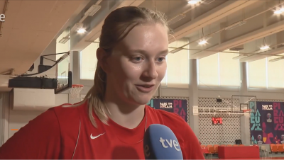 Entrevista RTVE Julia Reisingerova, jugadora Repblica Checa - Baloncesto en RTVE | Ver