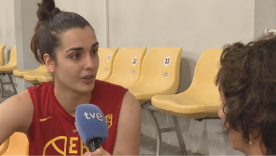 Paula Ginzo: "Ganar quien mejor puesta en escena haga" - Baloncesto en RTVE | Ver