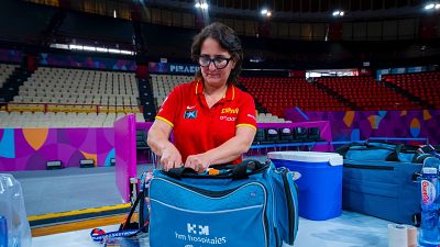 Laura Ots: "Lo de Iyana es un contratiempo que puede pasar" - Baloncesto en RTVE | Ver