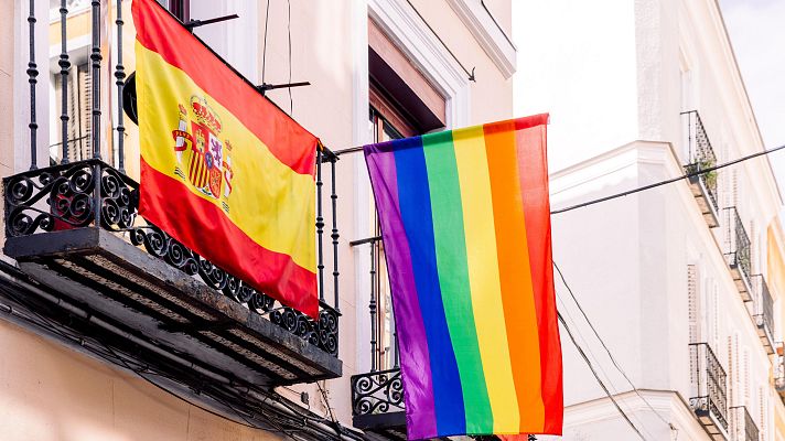 Telediario Fin de Semana - '20 años del matrimonio igualitario', especial de RTVE este lunes en el canal 24 horas a las 20.10