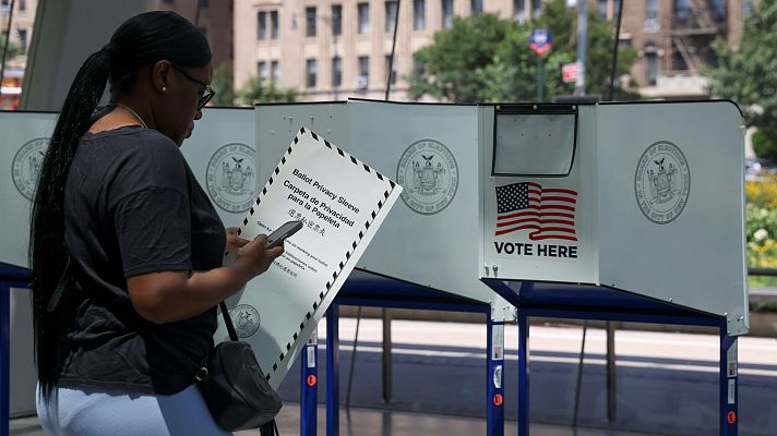 Informativo 24h - Kevin Casas Zamora: "La situación sobre el estado de la democracia no es halagüeña"