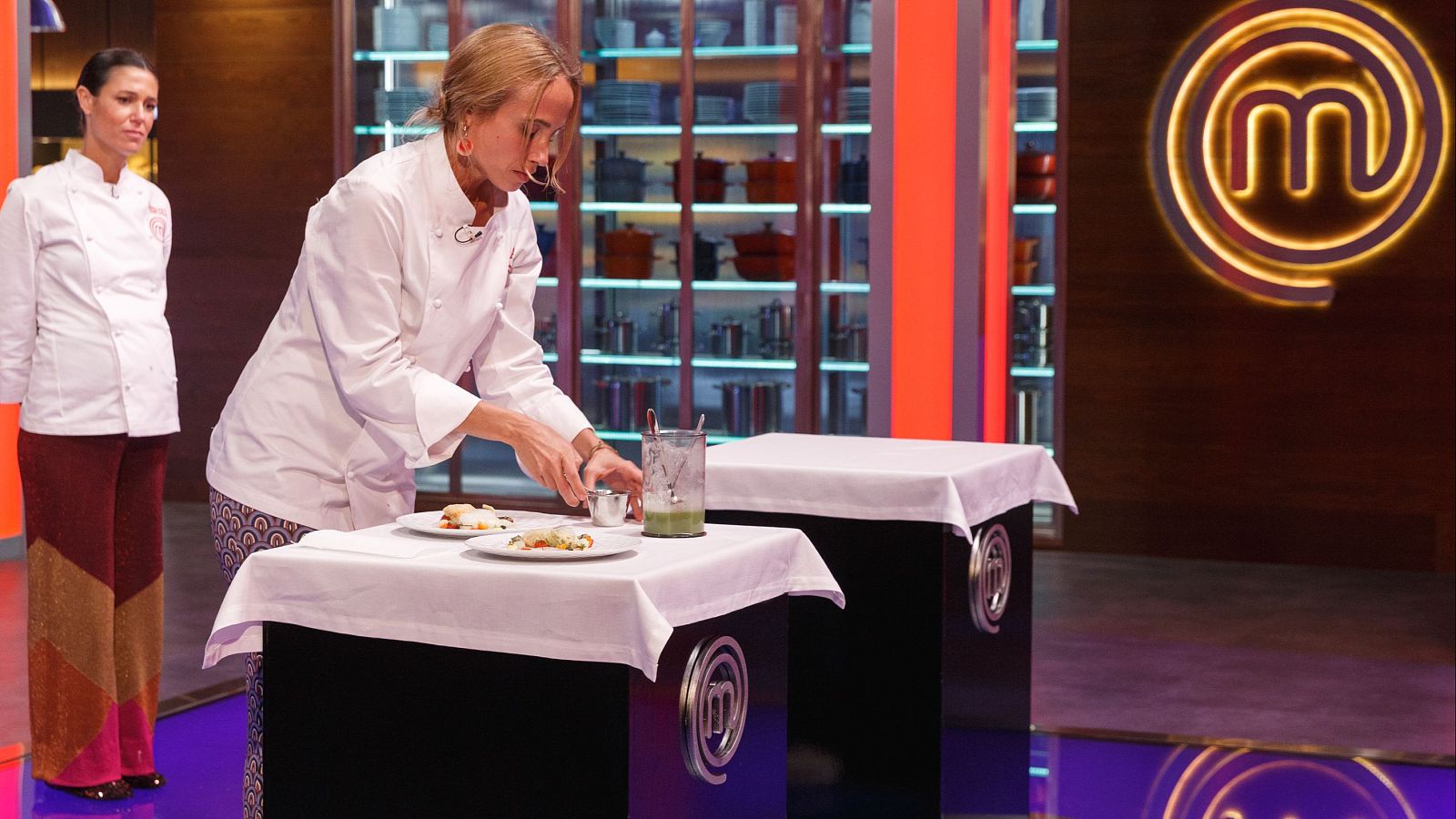 Bea le dedica a su madre su entrante en el duelo final de MasterChef 13 - MasterChef | Ver