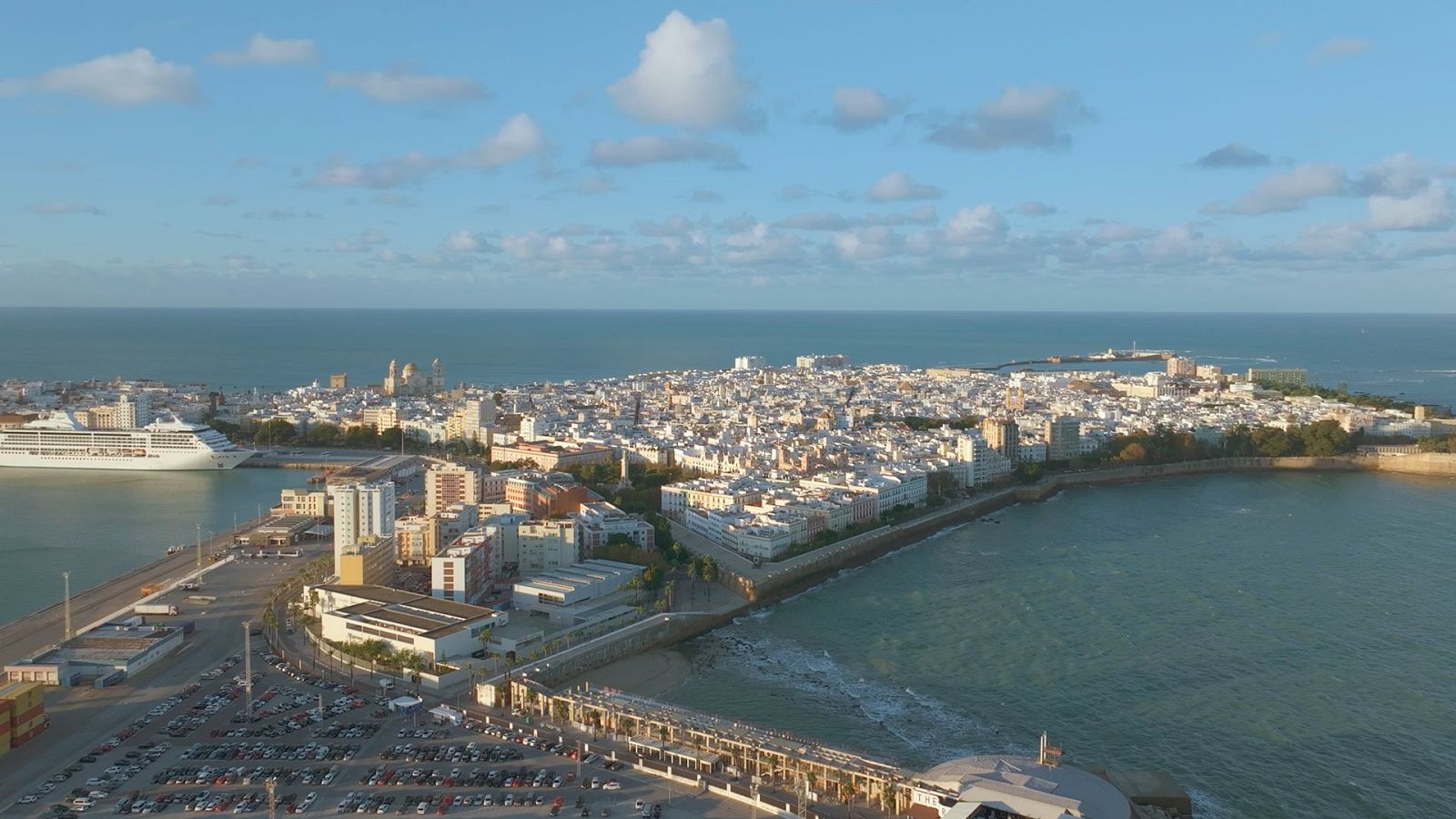 De tapas por España - Cádiz, fenicia, atlántica y liberal | Ver