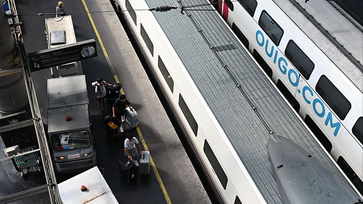 Más de 300 pasajeros atrapados en un tren en Toledo | Ver