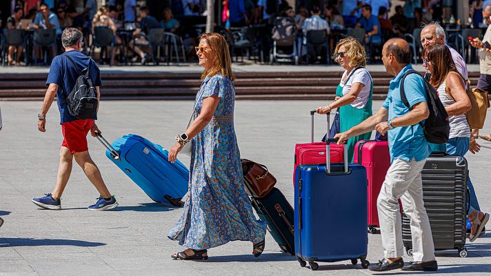 Informativo 24h - Empleo en junio: baja el paro y la afiliación toca máximos